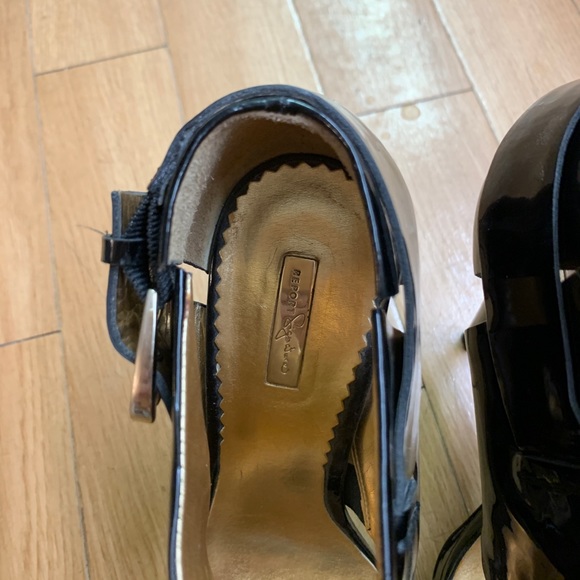 REPORT SIGNATURE Stiletto Heels - Picture 7 of 9